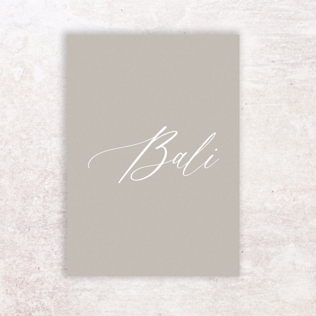Larisa table names